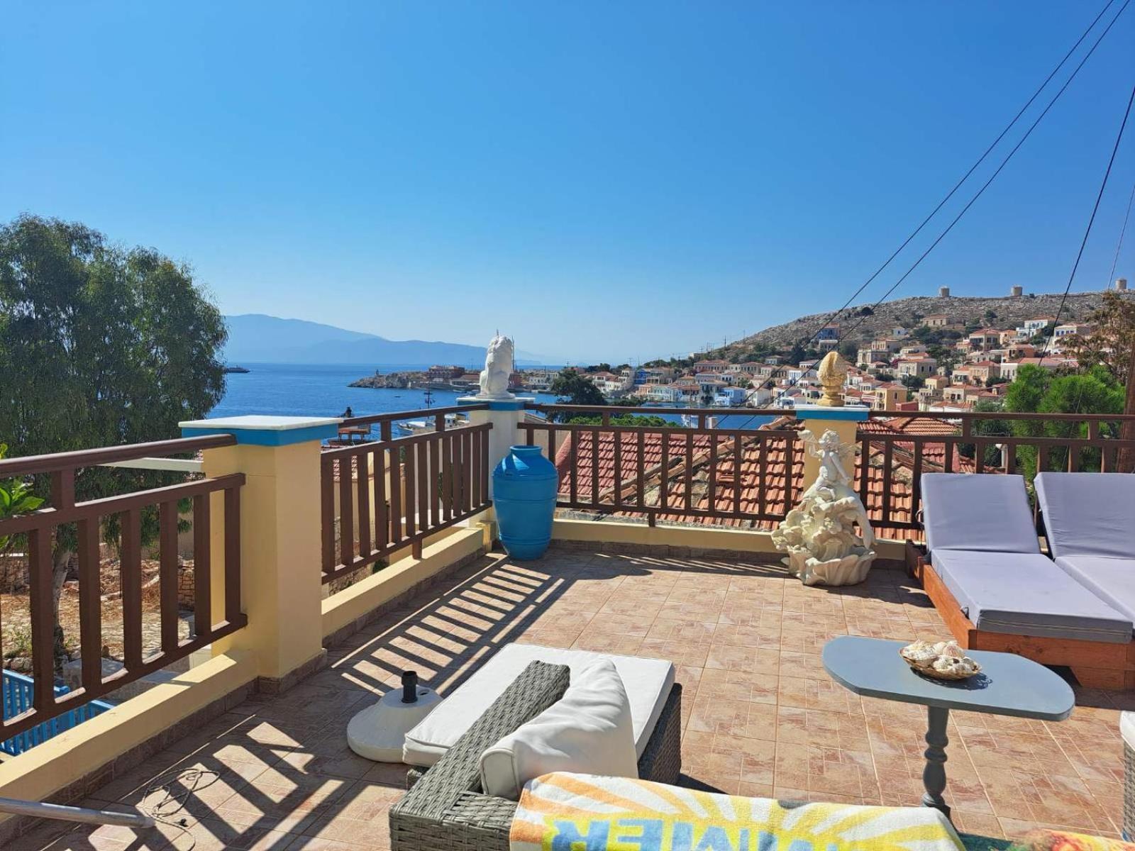 Villa Efraim Amalia Chalki Town Exterior photo